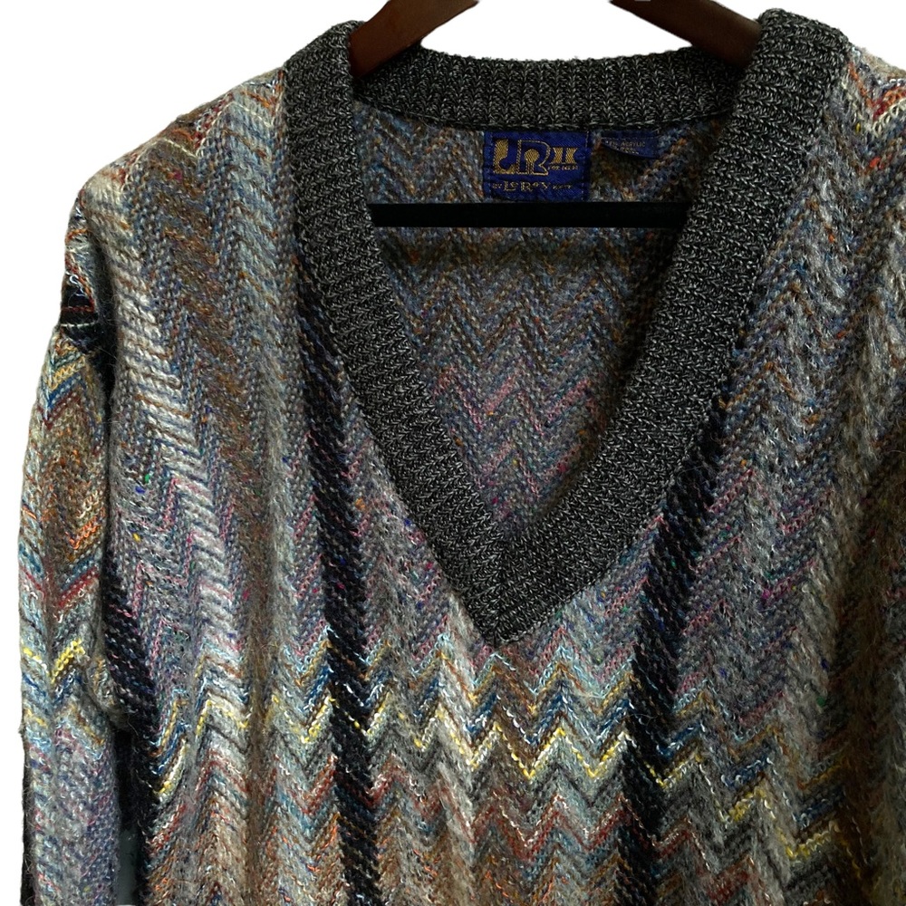 VTG 80’s LeRoy V-Neck Sweater L